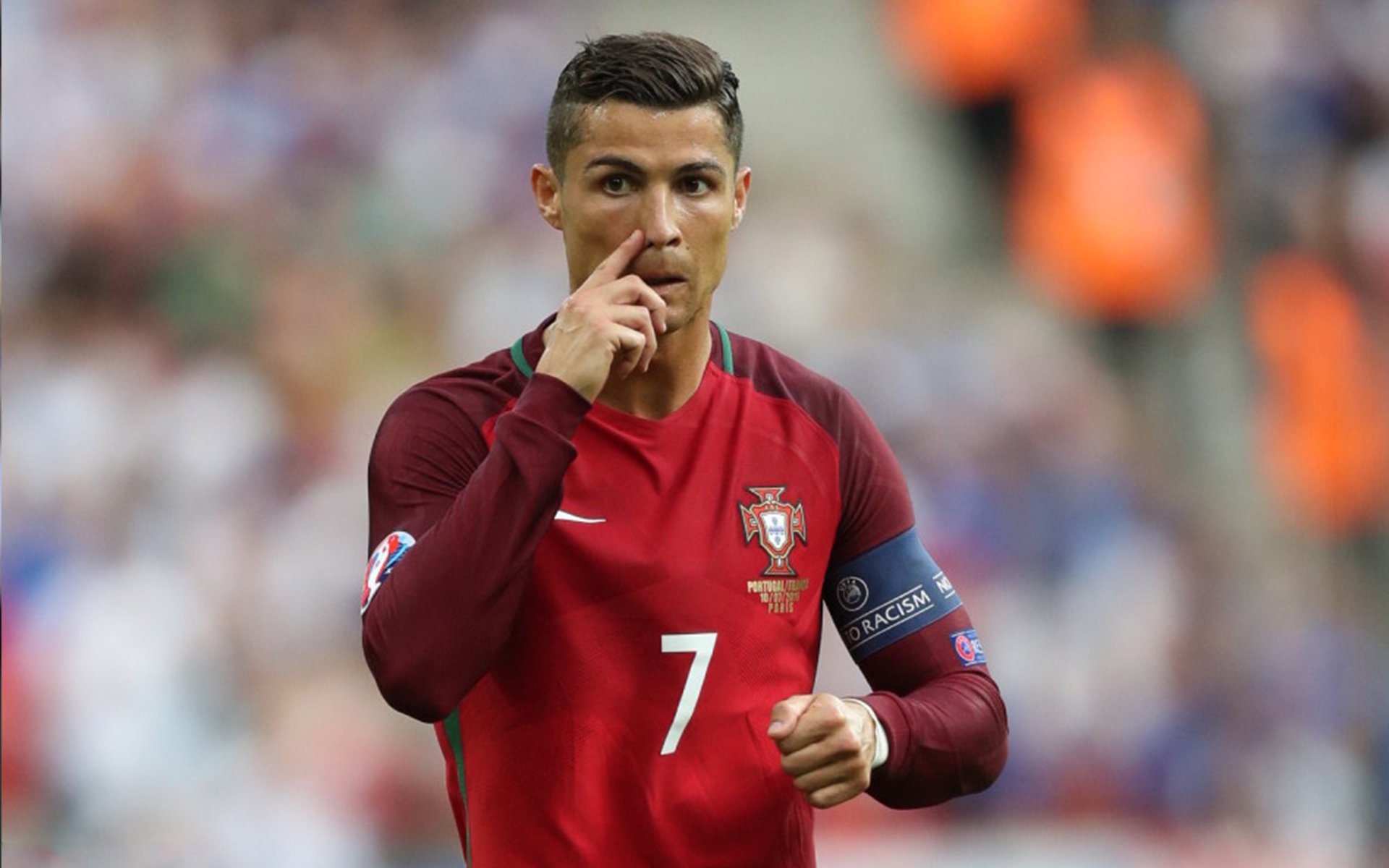 爱游戏在线登录入口-38岁的克雷莫内塞前锋瓦尔迪攻破尤文图斯的大门！，克瓦迪尔人